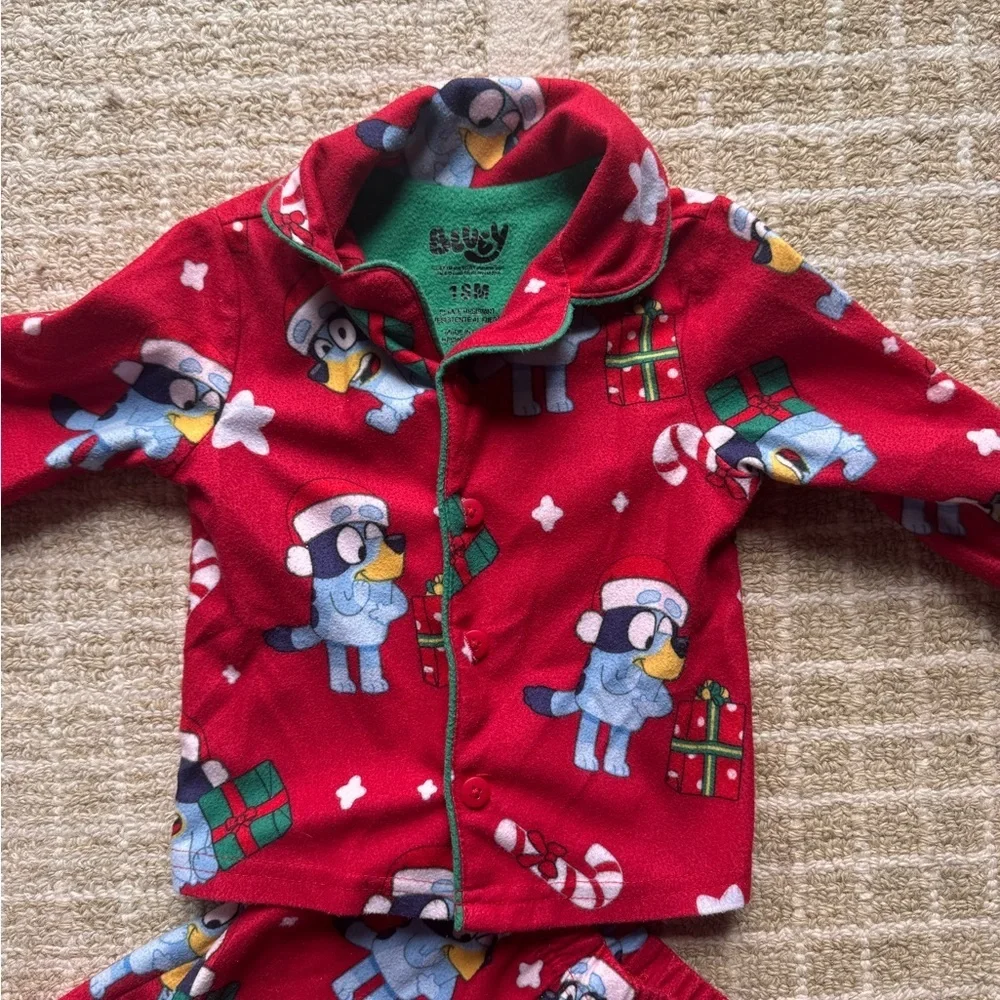 Baby Bluey Christmas pajamas size 18 mos